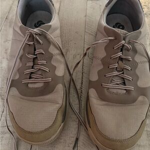 Cloudsteppers by Clarks Men's Taupe Sneakers Size 11